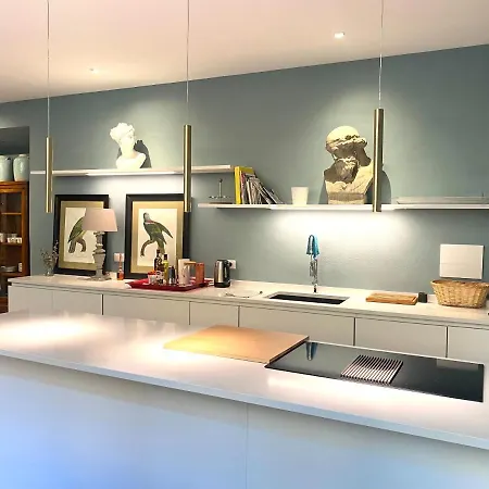 Accademia Newly Renovated Ancient Abbey Apartment