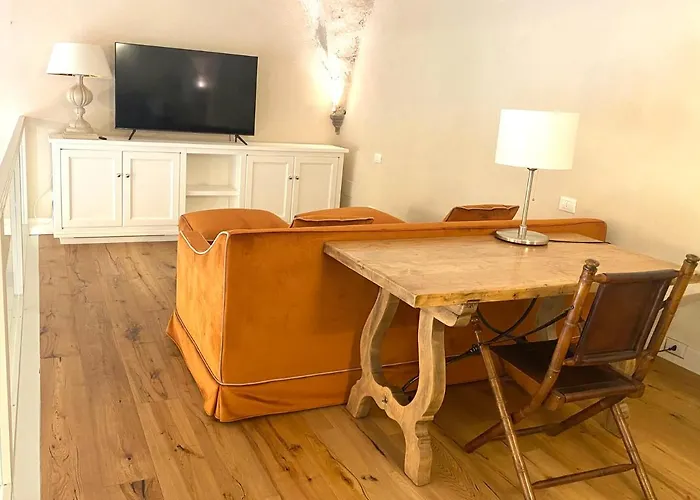 Accademia Newly Renovated Ancient Abbey Daire *